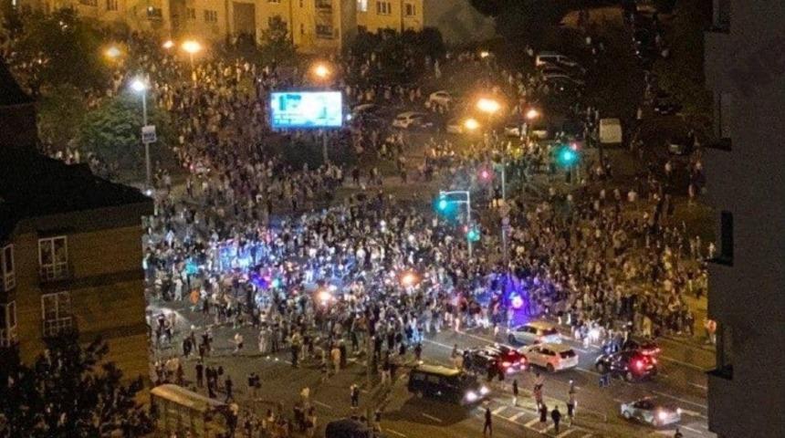 Belarus'ta cumhurbaşkanlığı seçiminin sonucunu protesto edenler sokağa çıktı