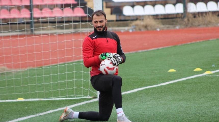 Talasg&uuml;c&uuml; Belediyespor&rsquo;dan kaleye takviye