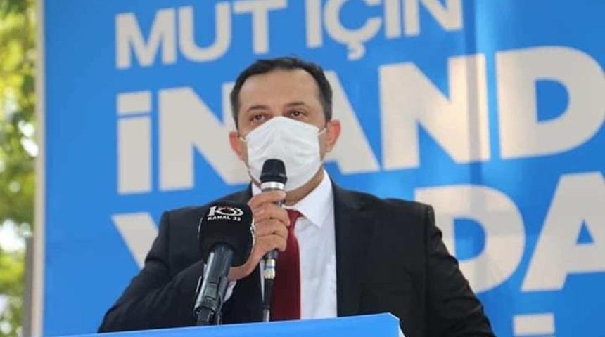 AK Parti Mut İl&ccedil;e Başkanı Soner Solak g&uuml;ven tazeledi