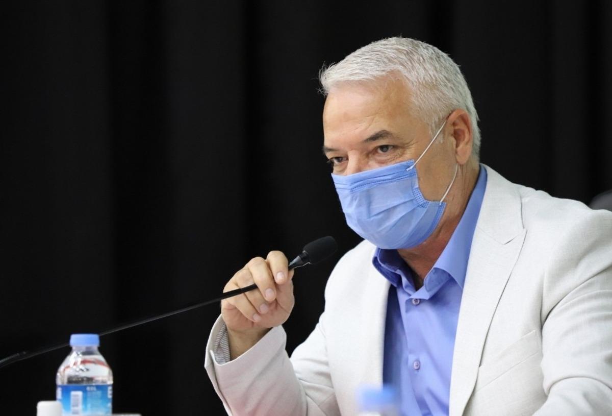 Saruhanlı Belediyesi ihtiya&ccedil; sahibi ailelerin &ccedil;ocuklarına s&uuml;t dağıtacak