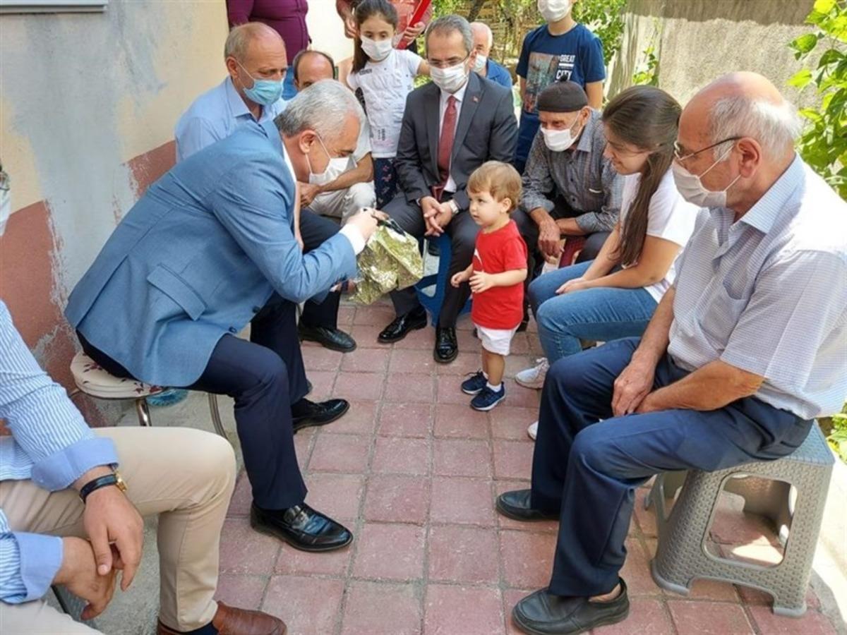 Vali Avni &Ccedil;akır&rsquo;dan şehit ailesine taziye ziyareti