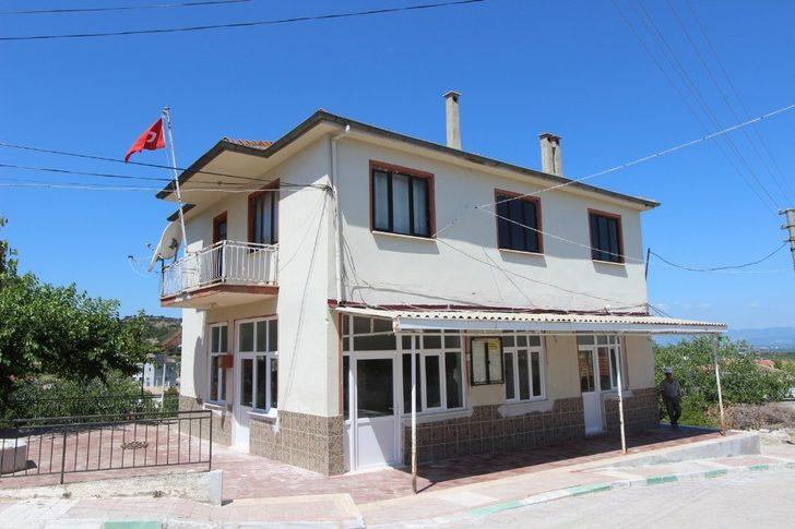 Saruhanlı Belediyesi Çamlıyurt Muhtarlık binasını yeniledi G1