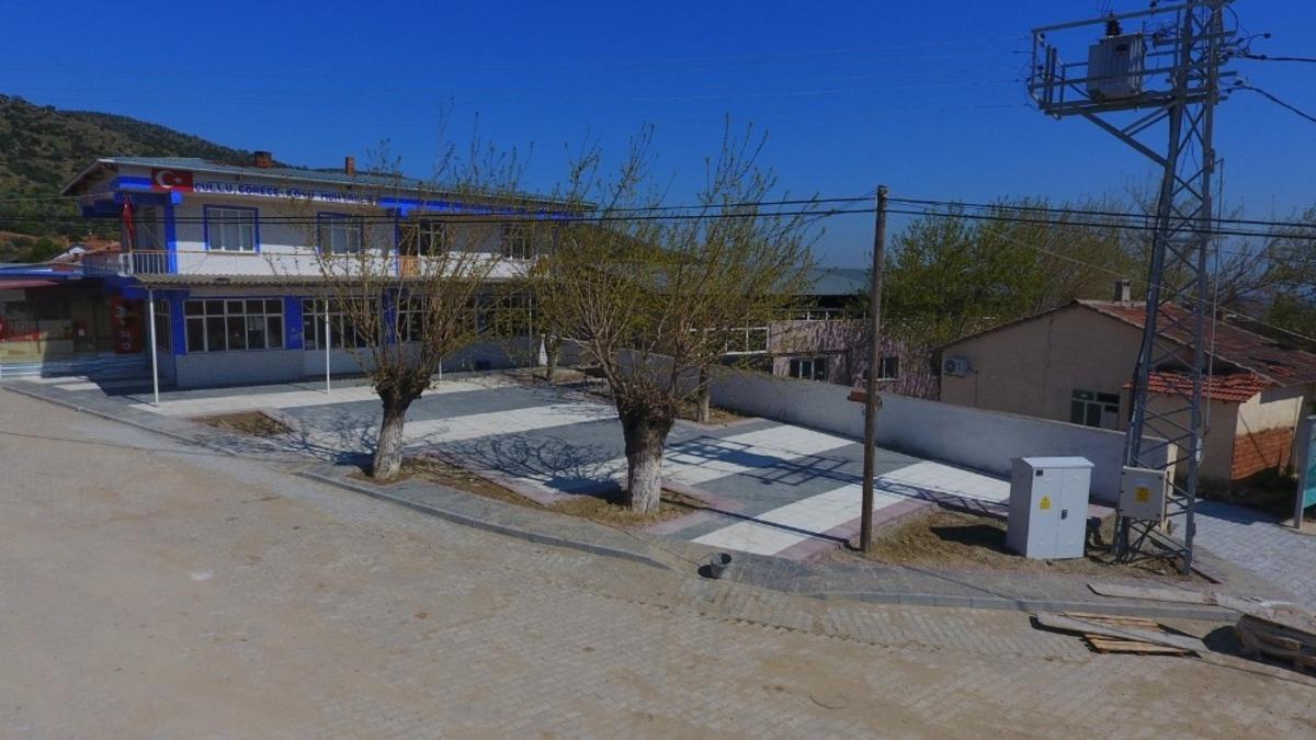 &Ccedil;ullug&ouml;rece Meydanı ve &ccedil;ocuk oyun parkı yenilendi