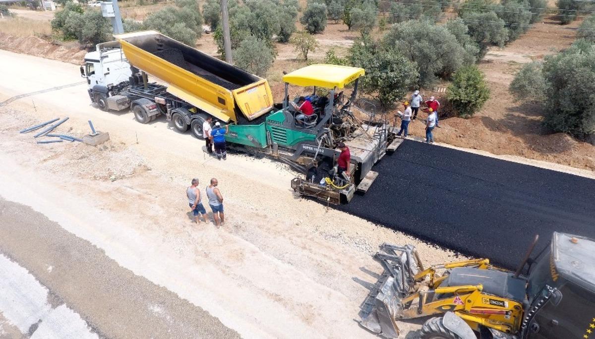 Ula&rsquo;da sıcak asfalt kaplaması &ccedil;alışmaları başladı