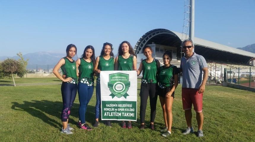 Gaziemir&rsquo;in amazonlarından 5&rsquo;i 1 yerde