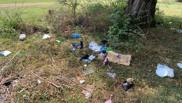 Mesire alanları çöplüğe döndü G3