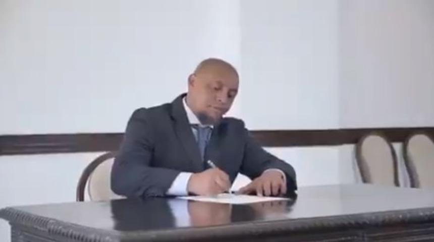 Roberto Carlos'tan heyecanlandıran 19.07 paylaşımı