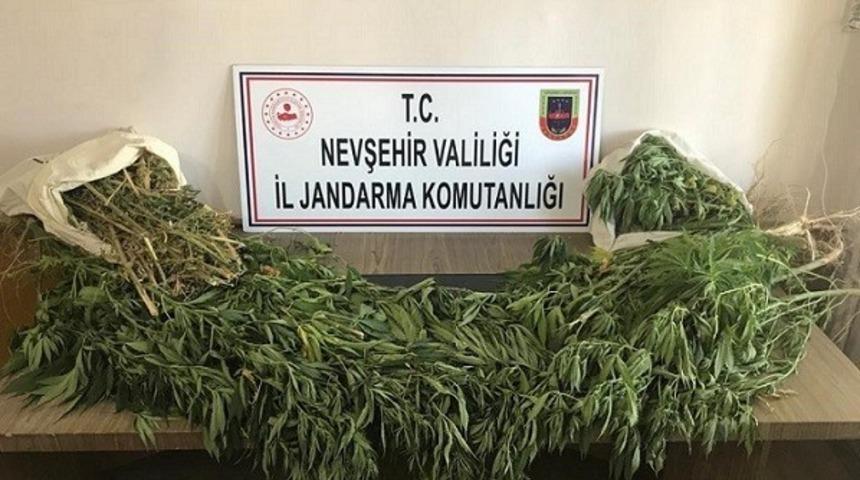 Nevşehir&rsquo;de 2 kilo esrar ele ge&ccedil;irildi