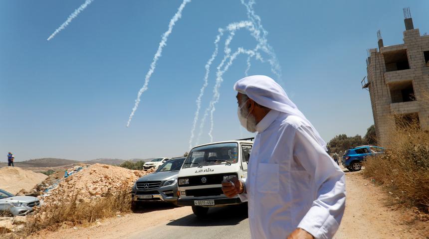 İsrail'den Lübnan'a savaş tehdidi