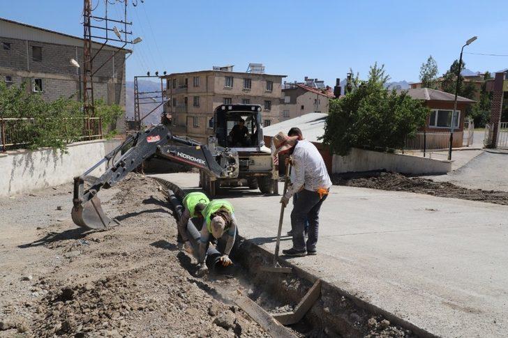 Hakkari’de yüzey sertleştirici beton uygulaması G4
