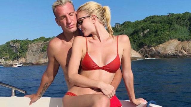 Maxi Lopez'in sevgilisi Daniela Christiansson, çıplak fotoğrafını paylaştı