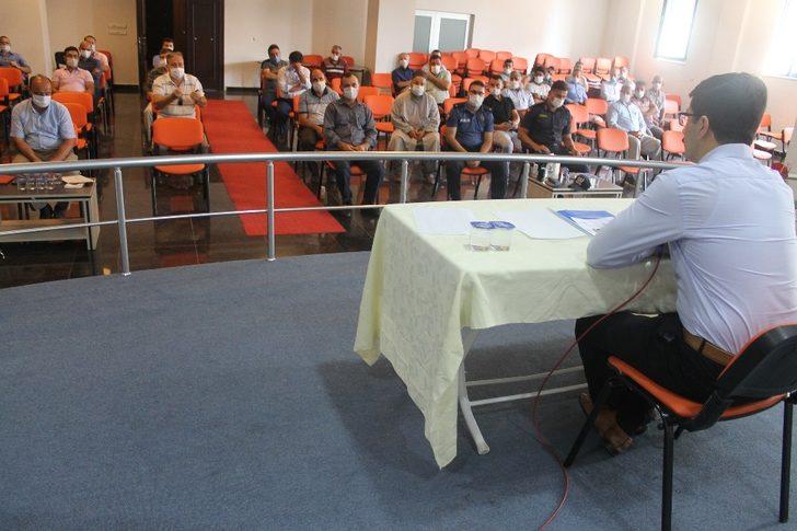 Manyas’ta Kaymakam muhtarlar ve din görevlileriyle kovid19 toplantısı yaptı G2