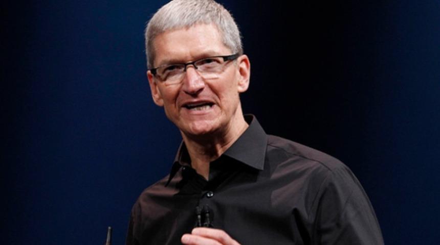 Apple'ın CEO'su Tim Cook milyarderler kulübüne adını yazdırdı!