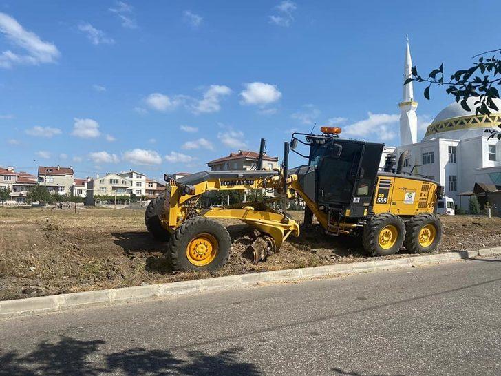 Ergene’de yeşil alanlara temizlik ve bakım yapılıyor G2
