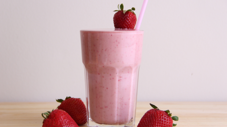 Çilekli smoothie tarifi: Kolay ve sağlıklı tadına ise diyecek yok!