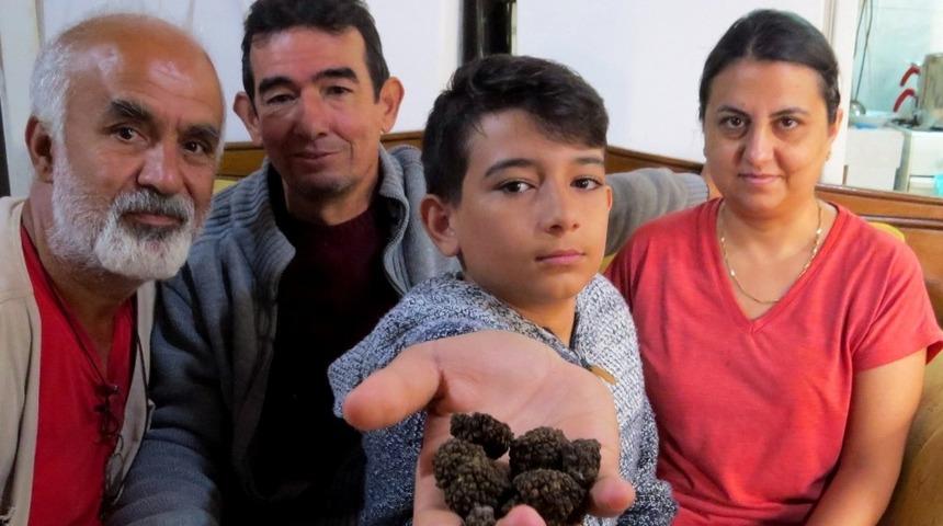 Dünyanın en pahalı 'trüf' mantarını buldular!  Kilosu 3 bin euro...  