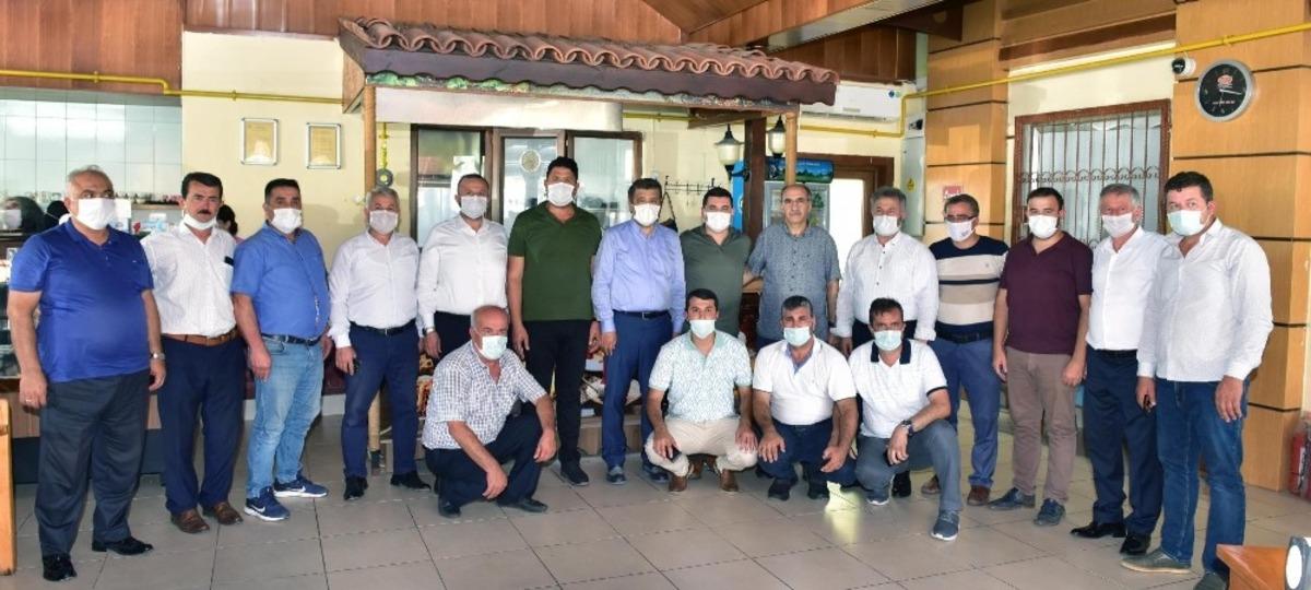 T&uuml;t&uuml;nc&uuml;, Varsak sakinlerinin taleplerini dinledi