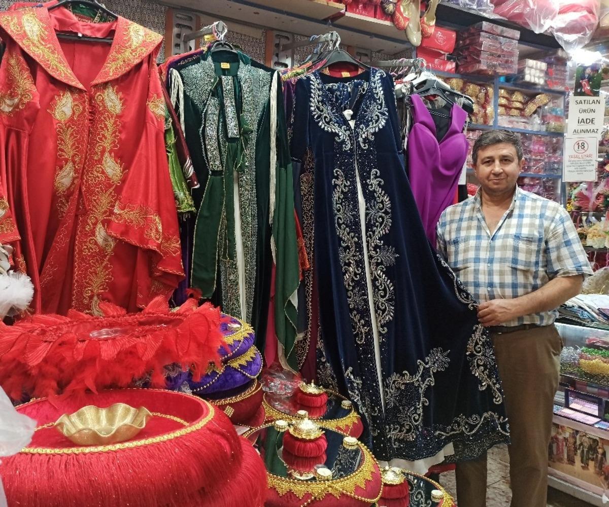 Kına gecelerinin vazge&ccedil;ilmezi bindallı