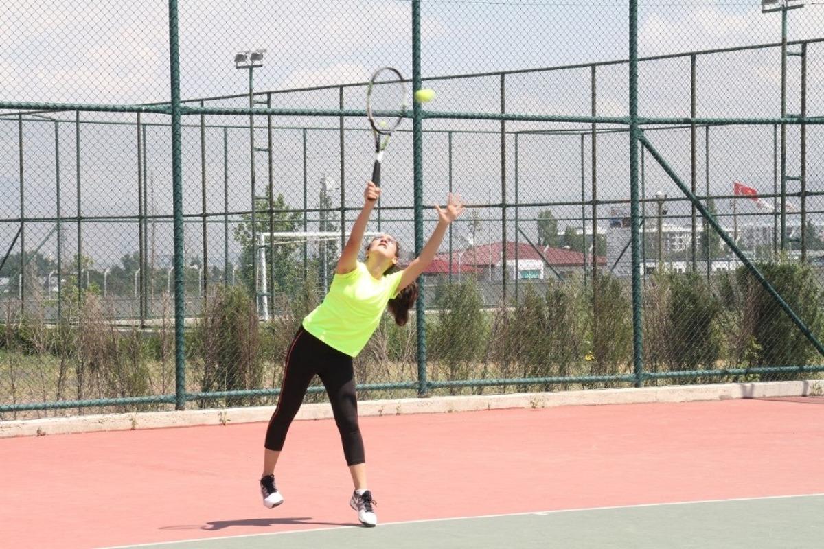 Kortta normalleşme turnuvası
