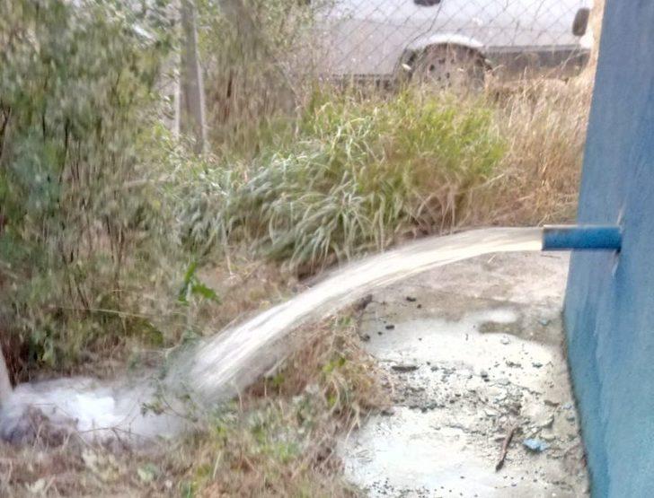 Susuz kalan köyün yardımına koştular G1