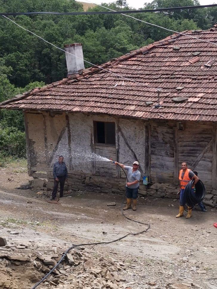 2 mahallenin daha içme suyu sorunu çözüldü G3