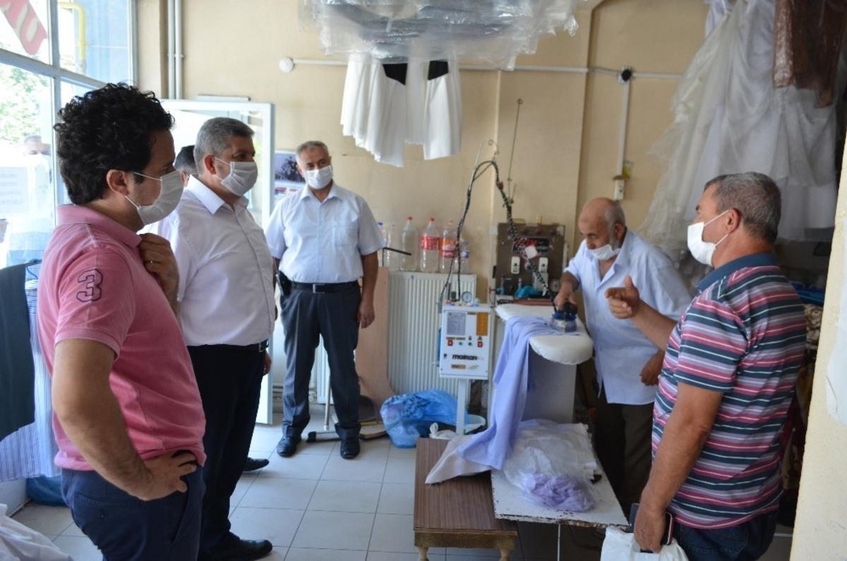 Kaymakam Şahin ve Başkan Altun&rsquo;dan korona vir&uuml;s denetimi