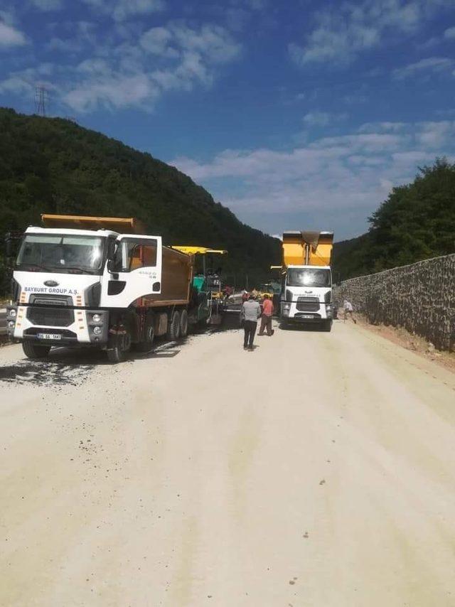 Sapça tüneli  ile Gökgöl tüneli arası asfalt çalışmaları başladı