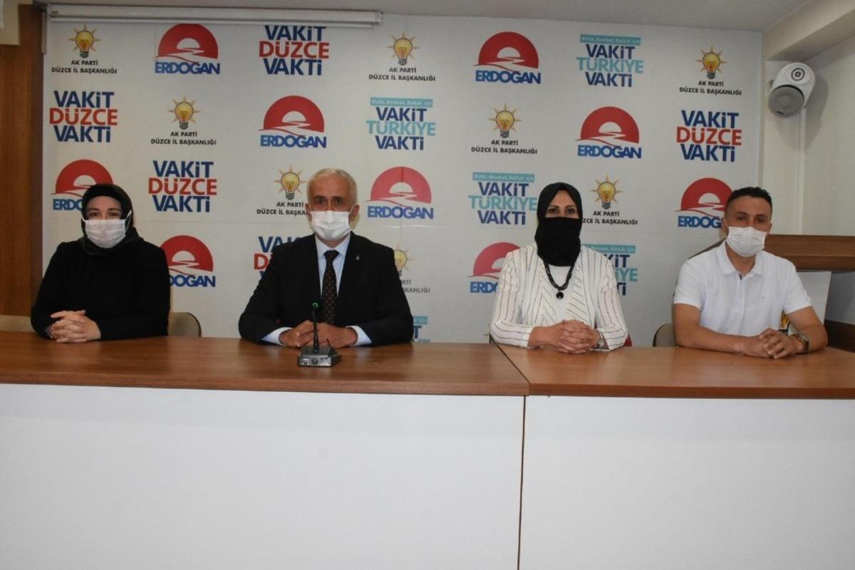 AK Parti kadın kolları başkanı G&ouml;n&uuml;l Asuk oldu