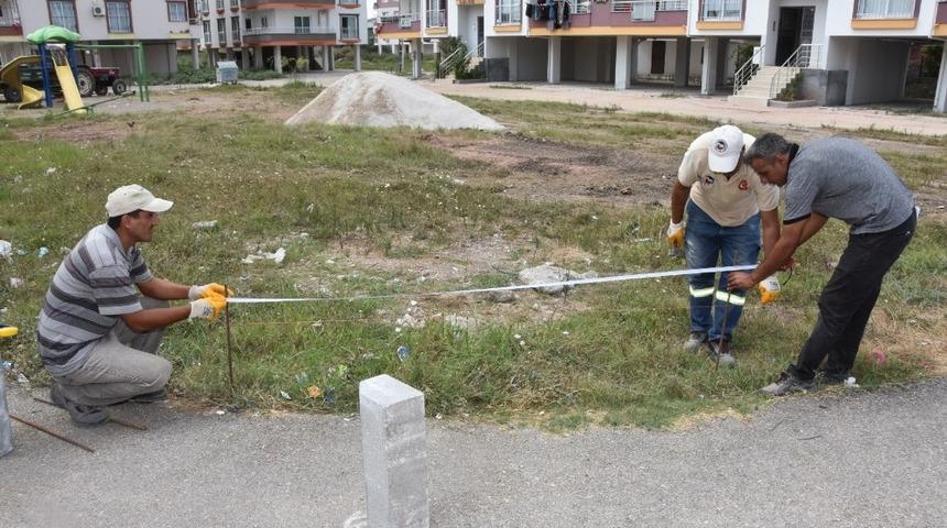 Ceyhan’da parklar güzelleşiyor
