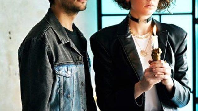 Taner Ölmez'e romantik kutlama