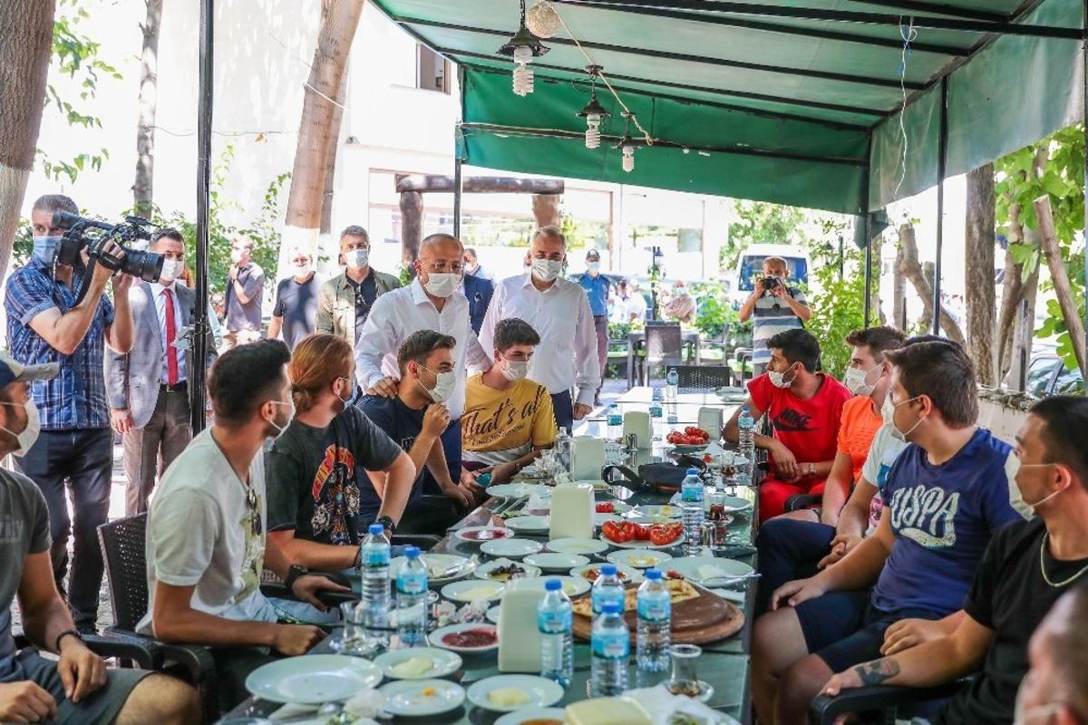 Vali Atik ve Başkan Zolan adım adım Denizli&rsquo;yi denetliyor