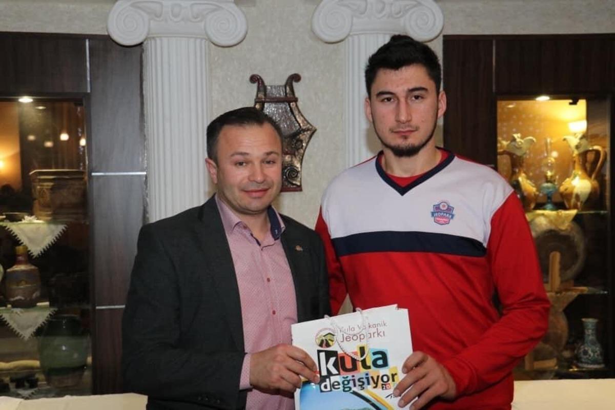 Kulalı voleybolcu Kayseri Melikgazi&rsquo;ye transfer oldu