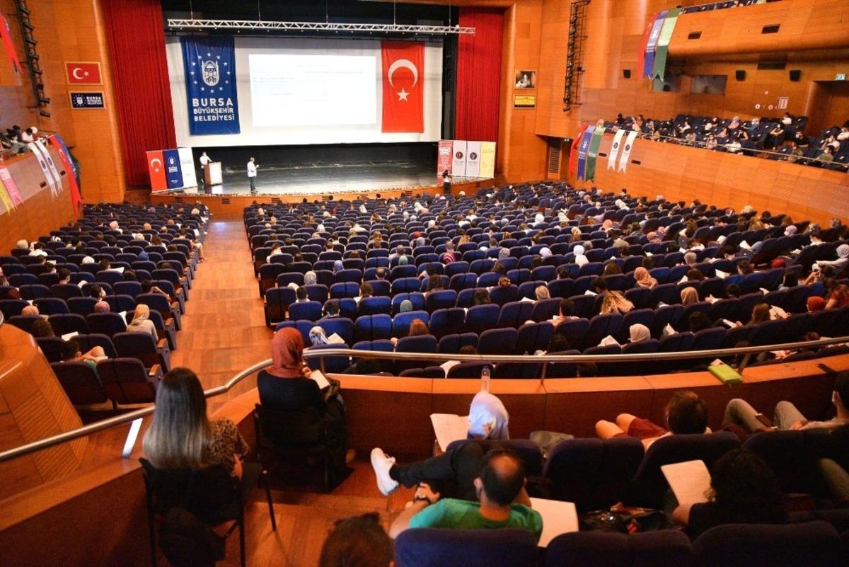 Memur adaylarına &uuml;cretsiz KPSS eğitimi