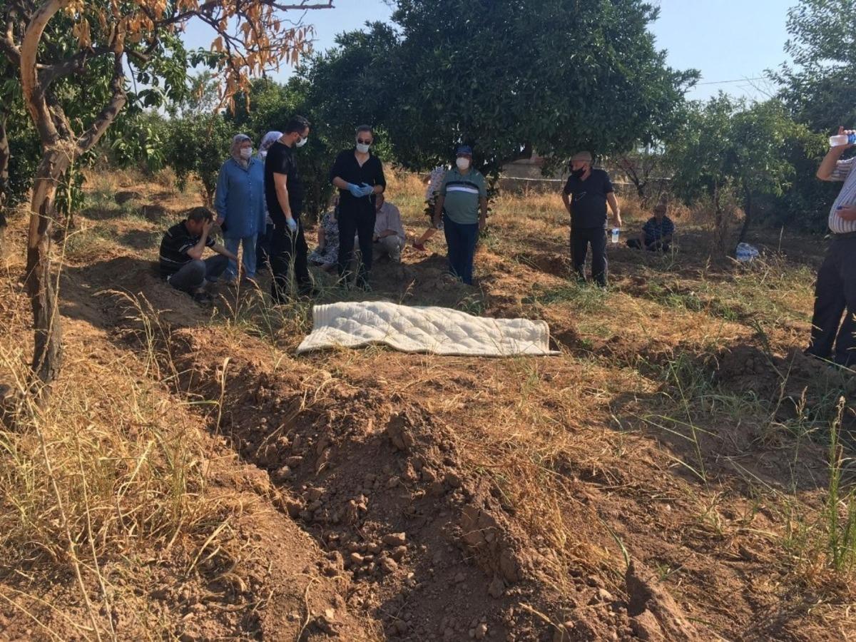 Bek&ccedil;ilik yaptığı portakal bah&ccedil;esinde &ouml;l&uuml; bulundu