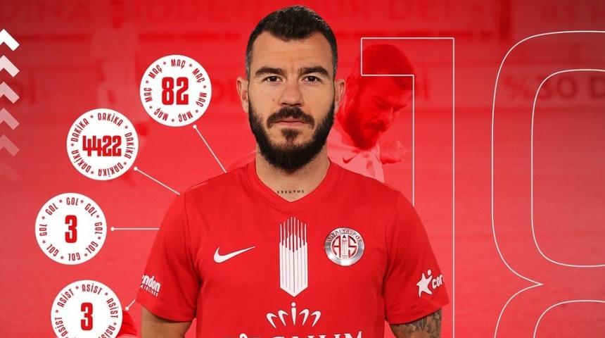 Antalyaspor, Yekta Kurtuluş ile yollarını ayırdı