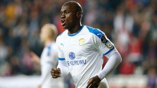 Antalyaspor, Dever Orgill ile 2 yıllık sözleşme imzaladığını açıkladı