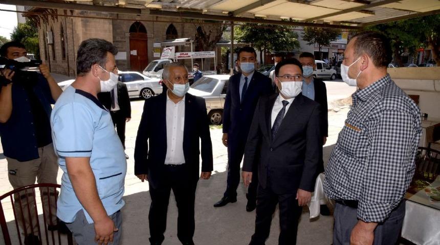 Afyonkarahisar Belediye Başkanı: Kurban Bayramı'nın ardından ilimizde vaka sayısında ciddi bir artış var