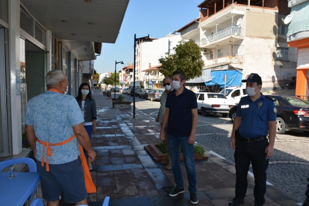 Selendi&rsquo;de korona vir&uuml;s denetimi