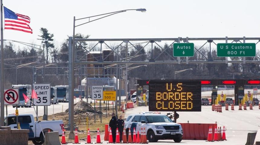 Koronavir&uuml;s: ABD risk taşıyan vatandaşları ile oturum izni olanları &uuml;lkeye sokmamayı değerlendiriyor