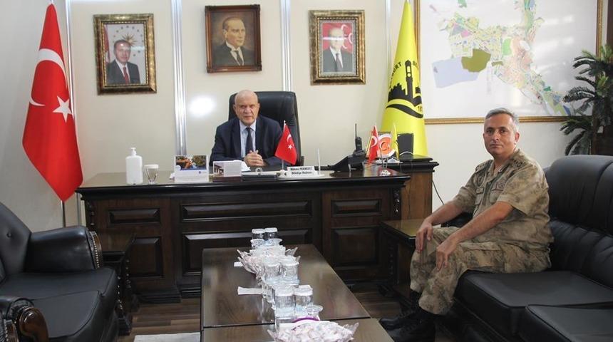 İl Jandarma Komutanı Yiğit, Başkan Pekmezci&rsquo;yi ziyaret etti