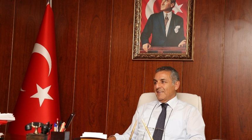 Rekt&ouml;r Korkmazy&uuml;rek: "&Ouml;ğrencilerimiz mutlaka bir tercih yapsınlar"