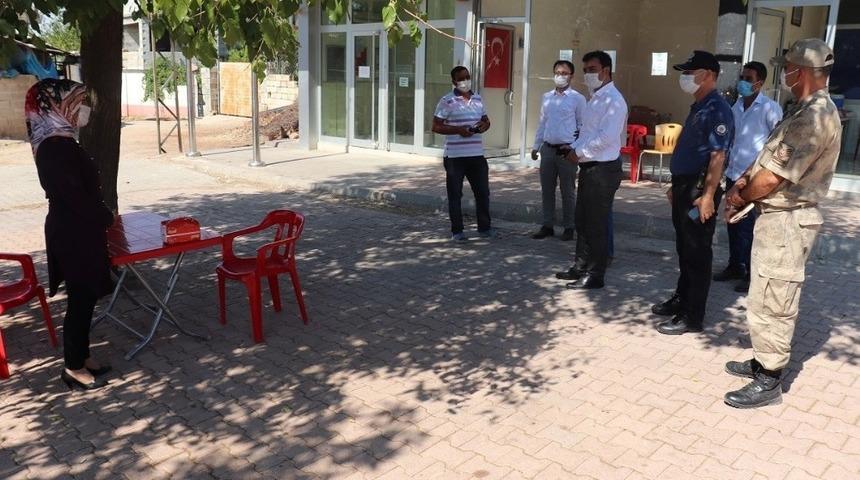 İl&ccedil;elerdeki korona denetimlerine Kaymakamlarda katıldı