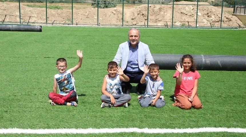 Başkan &Uuml;&ccedil;ok: "Geleceğe yatırım yapıyoruz"