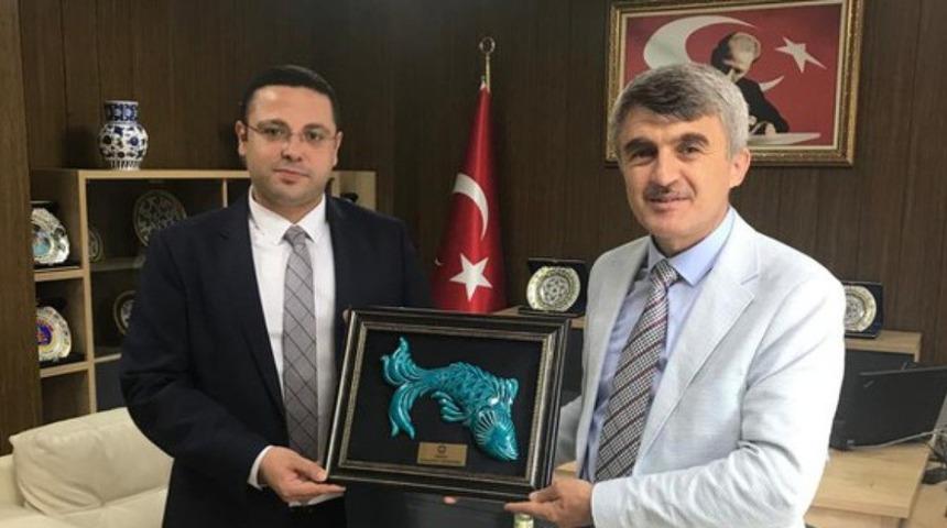 Rekt&ouml;r Uysal&rsquo;dan İdare Mahkemesi Başkanı Cengiz&rsquo;e ziyaret