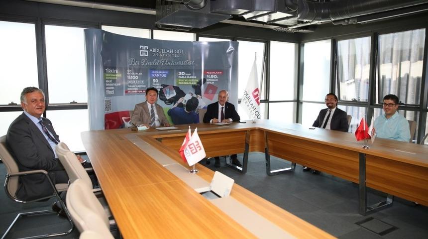 AG&Uuml;, Doğa Koleji ile Eğitim Hizmeti Anlaşması İmzaladı