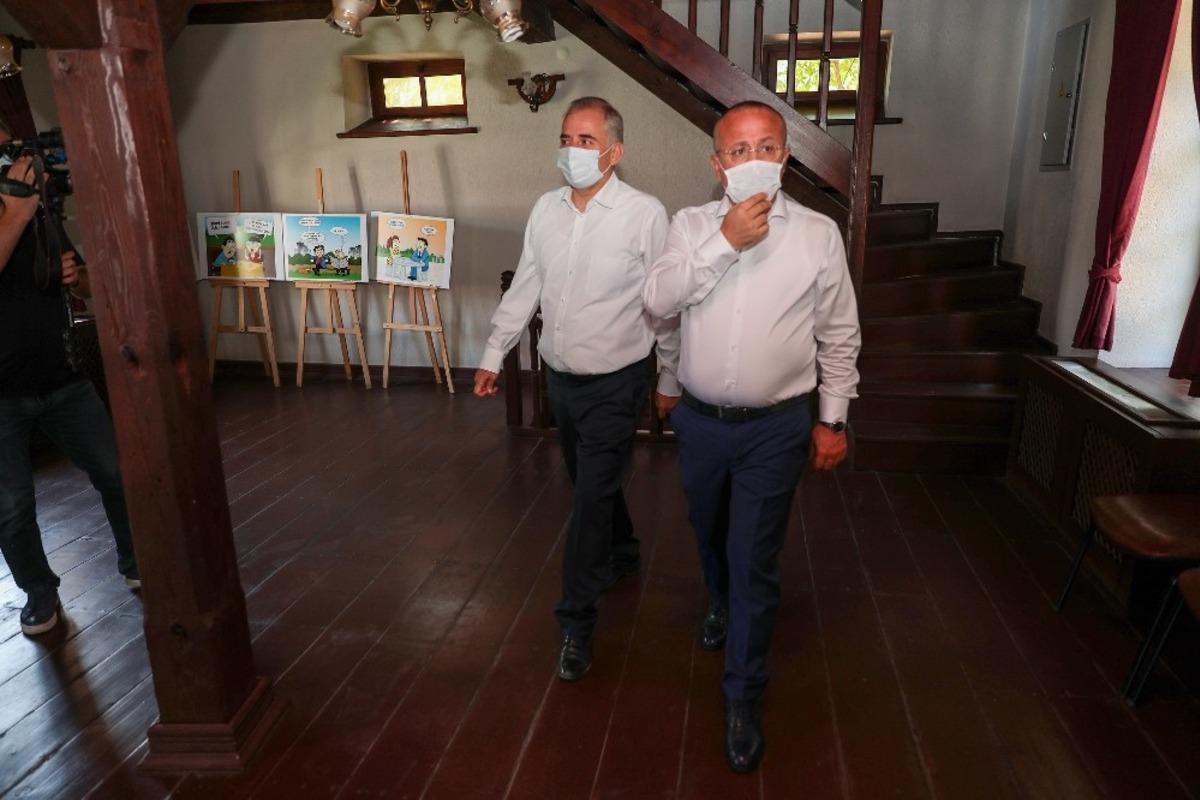 Vali Atik, Denizli&rsquo;nin tarihi yapılarına hayran kaldı