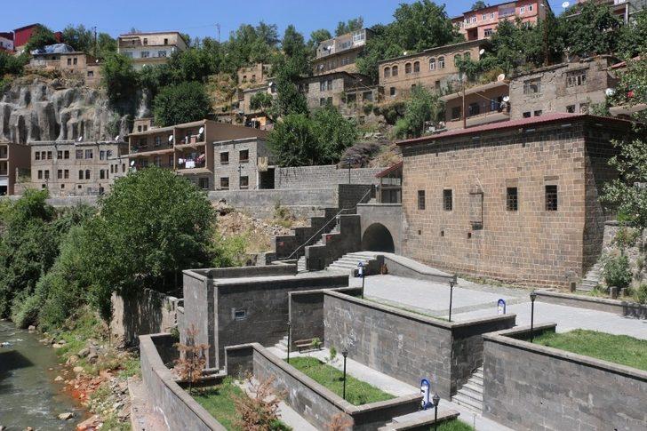Tarihi Bitlis evleri gün yüzüne çıkıyor G1