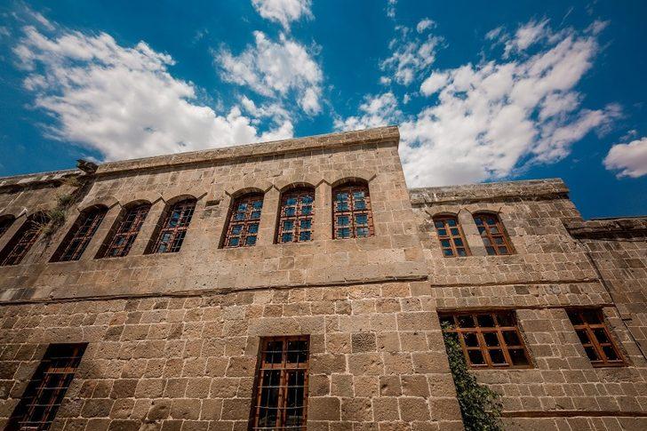 Tarihi Bitlis evleri gün yüzüne çıkıyor G5