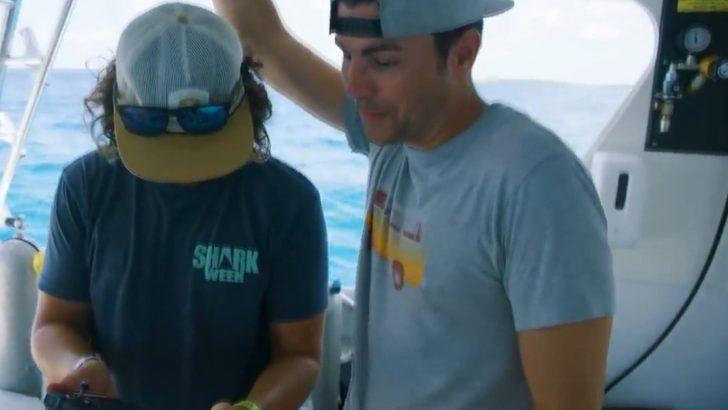 Bermuda Adaları’nda tehlikeli deney! Sörf tahtasıyla okyanusa açıldı ve.. G4