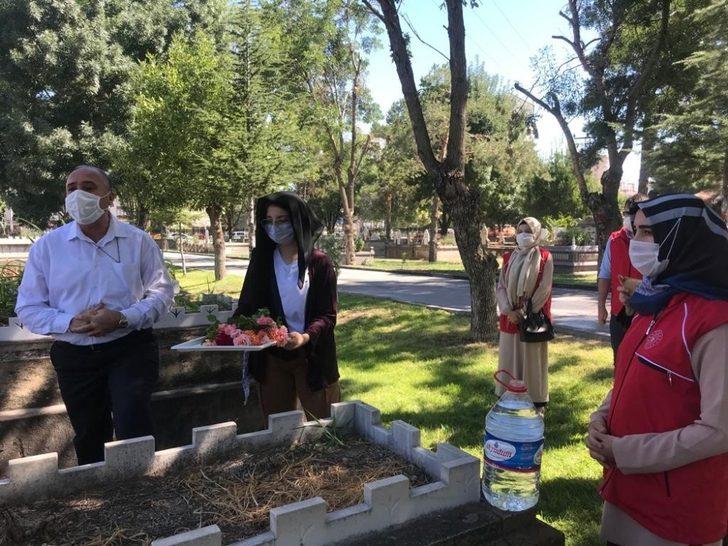 Başkan Büyükkılıç, Yüksek İrtifa Kamp Merkezi’nde yapımı tamamlanan 2 sahada incelemelerde bulundu. G1